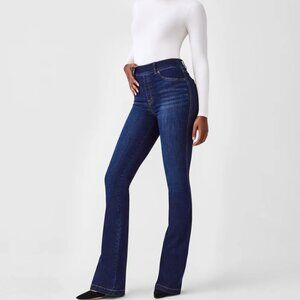 SPANXshape™ EveryWear Flare Jeans High Rise In Midnight Shade Size Small NWT